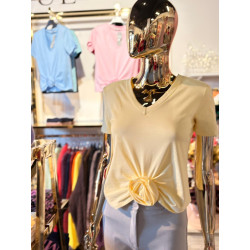 T-SHIRT Z RÓŻĄ ŻÓŁTY